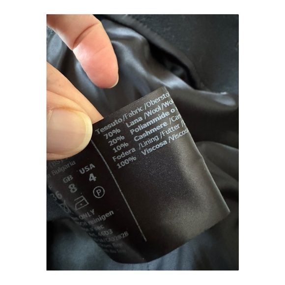 CINZIA ROCCA ICONS | Belted Fitted Wool & Cashmere Coat in Black, Size 4 - Picture 7 of 8